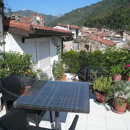 Oda ve Kahvaltı Dei Doria & Dolceacqua