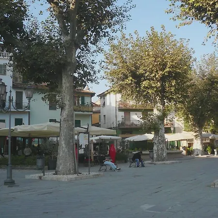 Dei Doria & فندق مبيت وإفطار