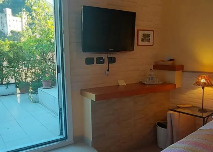 Dei Doria & Bed and Breakfast 4*